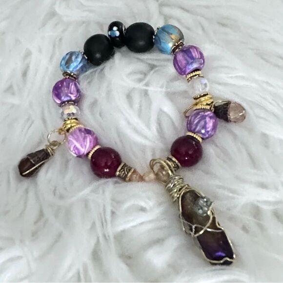 Artisan Handmade Bracelet with hand painted Beads glass charms and metals 0778 G - Picture 9 of 12